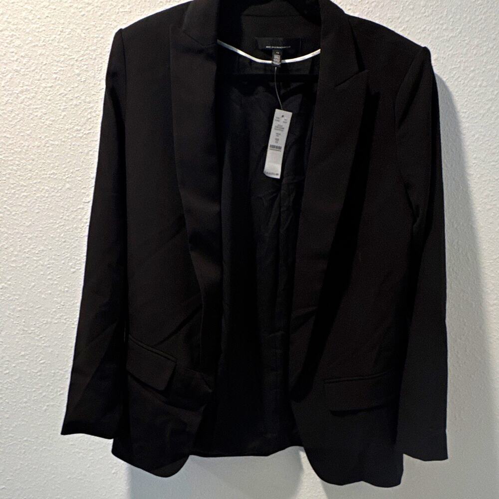 White House Black Market Black Relaxed Blazer Size 12 MPN 570332108 0096